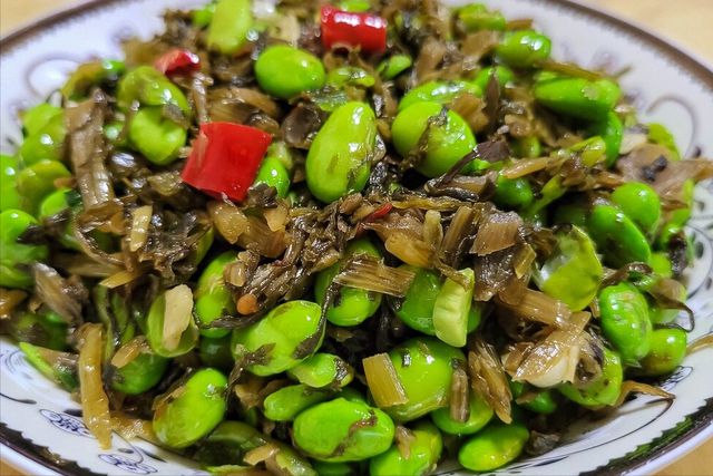 在南方的毛豆-南方的毛豆：口感鲜美，营养丰富，多种烹饪方式任你选