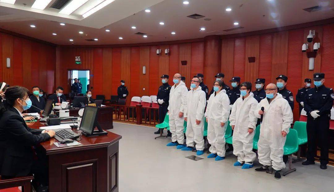 埋伏毒源两年缉毒刑警右半自_埋伏毒源两年缉毒刑警_埋伏之毒