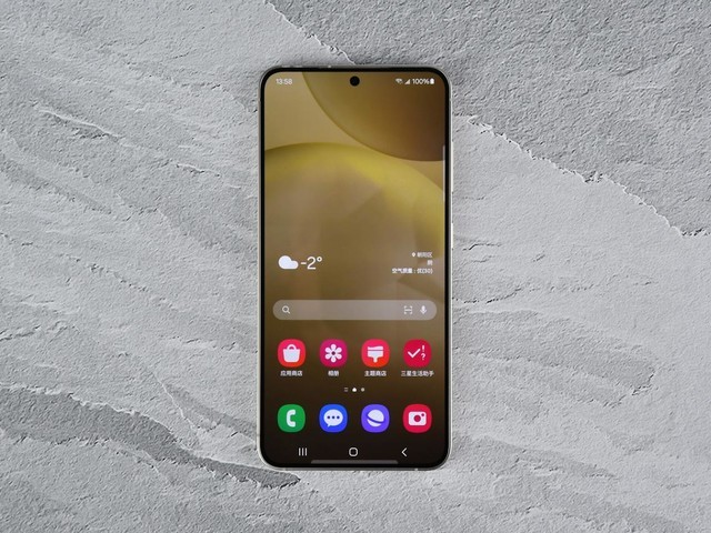 4g碎龙-苹果X、三星S9、华为P20：外观设计对比，哪款更抢眼？