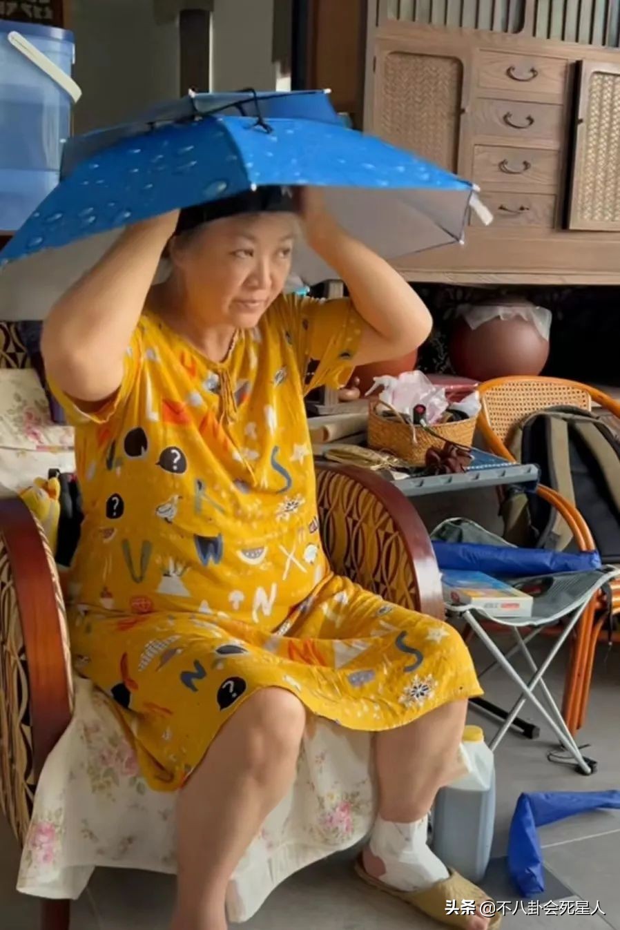 香港女星 厕所门_香港女星 厕所门_香港女星 厕所门