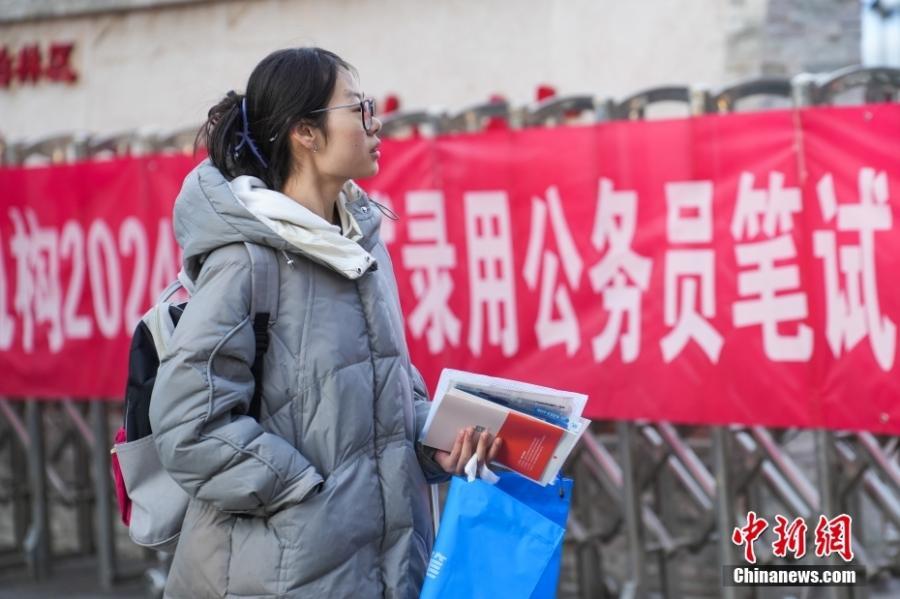 郭振宇杨志刚什么关系_杨志刚哥哥郭靖宇_杨志刚关系户