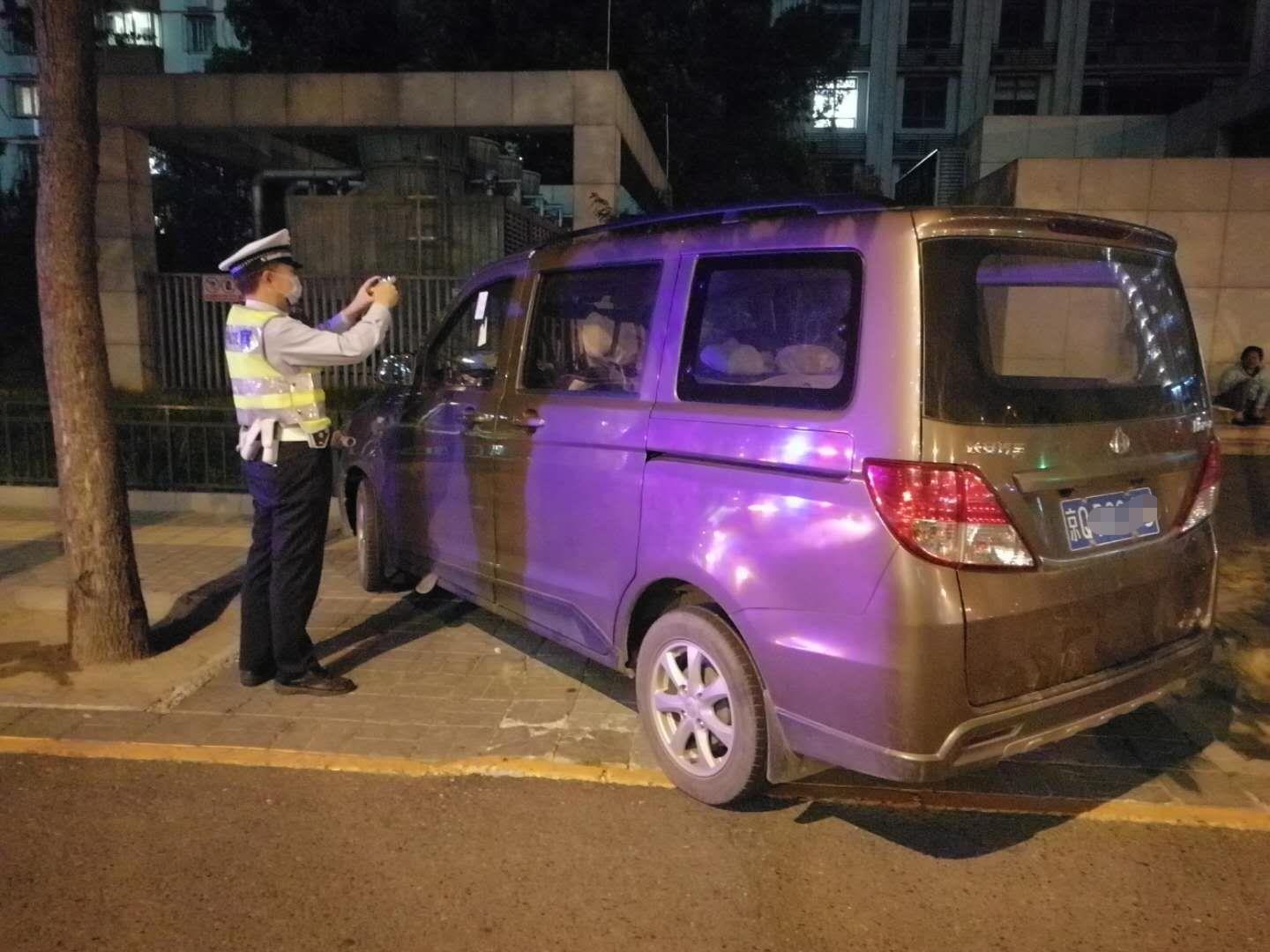 停车车证制作_停车证制作_停车证样式
