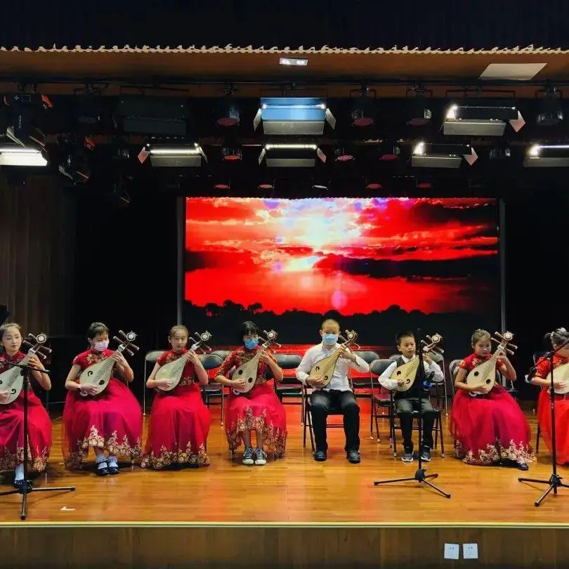 铁血丹心乐器合奏_铁血丹心音乐演奏会_铁血丹心 乐团演奏