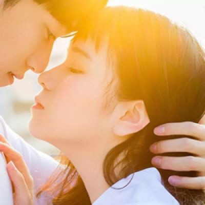 抱抱我亲亲我_亲亲抱抱犯法吗_亲亲抱抱举高高歌曲