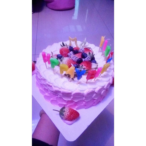 蛋糕生日怎么画简单又好看_漂亮的生日蛋糕怎么画_蛋糕生日漂亮画图片