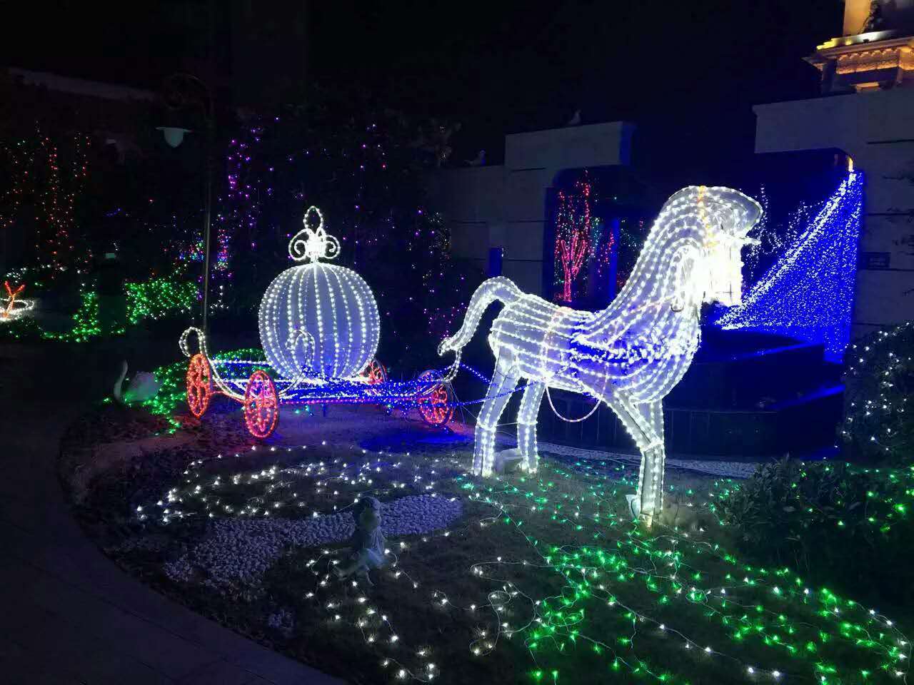 赤色水晶_深圳赤石岗水晶之夜_深圳市水晶石