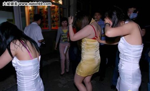 少女榨乳工厂小说_邪恶少女家具工厂_美少女梦工厂4风尘女