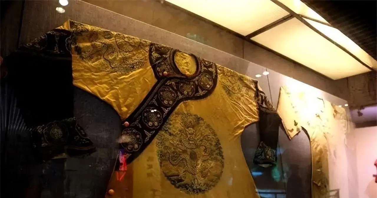 三国志吕布传宝玉怎么用_三国志吕布传宝箱_吕布传2024 全宝物