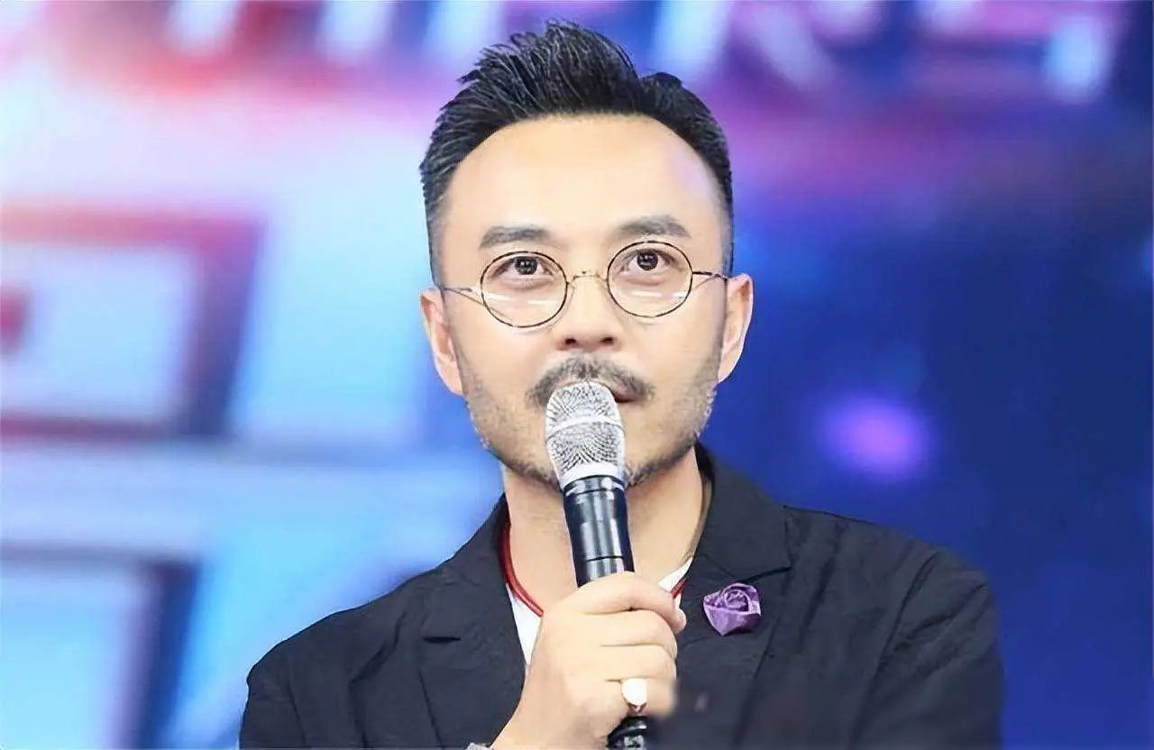 逃离木质大别墅图解_逃离木屋村小游戏攻略_4399逃离木屋别墅攻略
