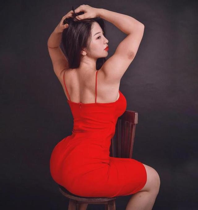拳皇安琪儿本子无翼鸟-拳皇安琪儿：东方女性柔美与战斗力量的完