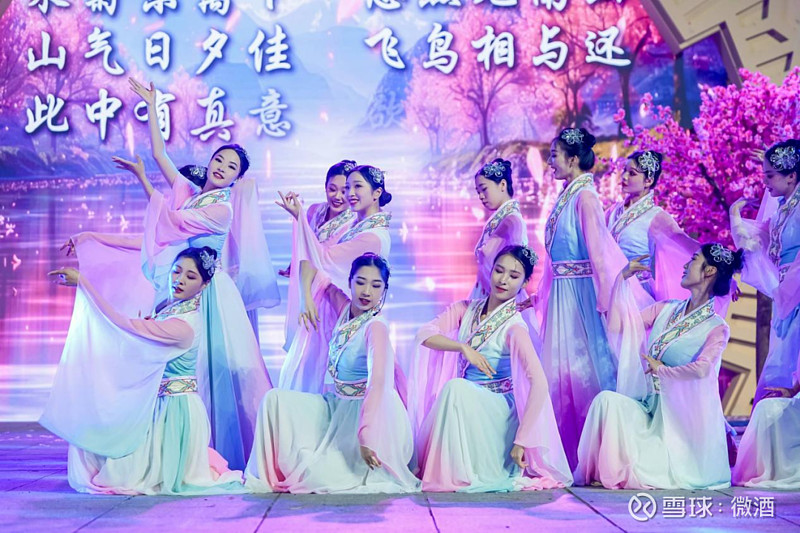 方舟发电机费油吗_方舟发电机用什么发电_方舟发电机有什么用