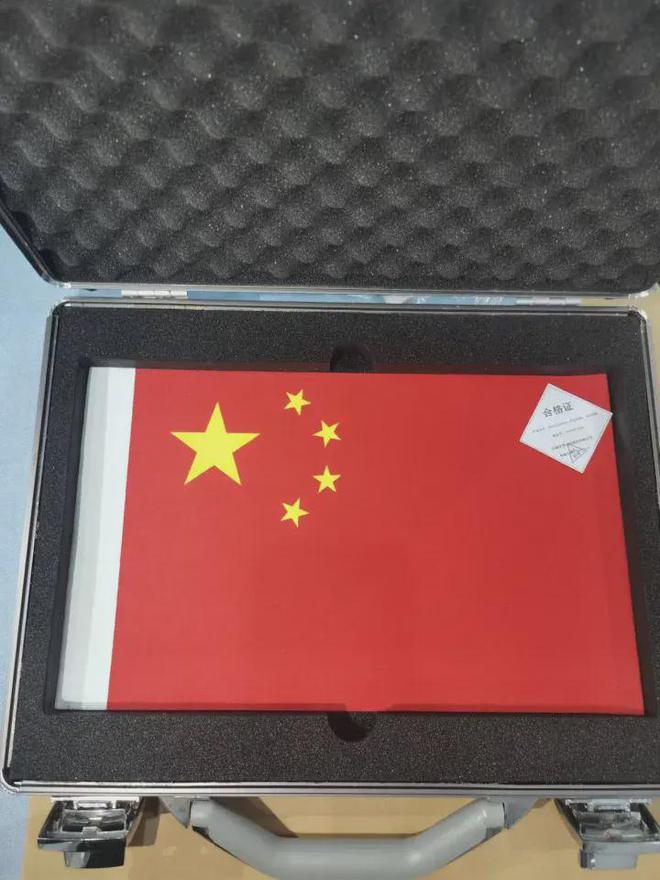 类似无人深空的单机游戏_无人深空类似的手机版_类似无人深空的小说