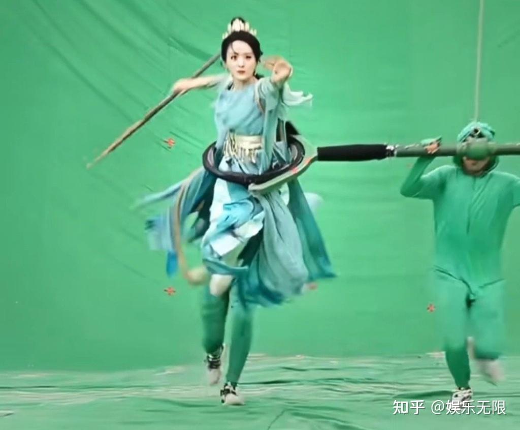 鲁班孙尚香对线怎么打_鲁班孙尚香对线_孙鲁班cosplay