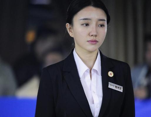 中国裁判霸气_中国第一美女裁判_裁判美女中国人有多少